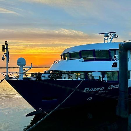 Douro Cruiser Vila Nova de Gaia Exterior photo